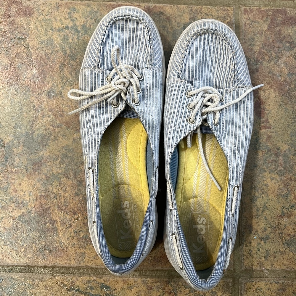 [keds] blue & white size 8 flats shoes